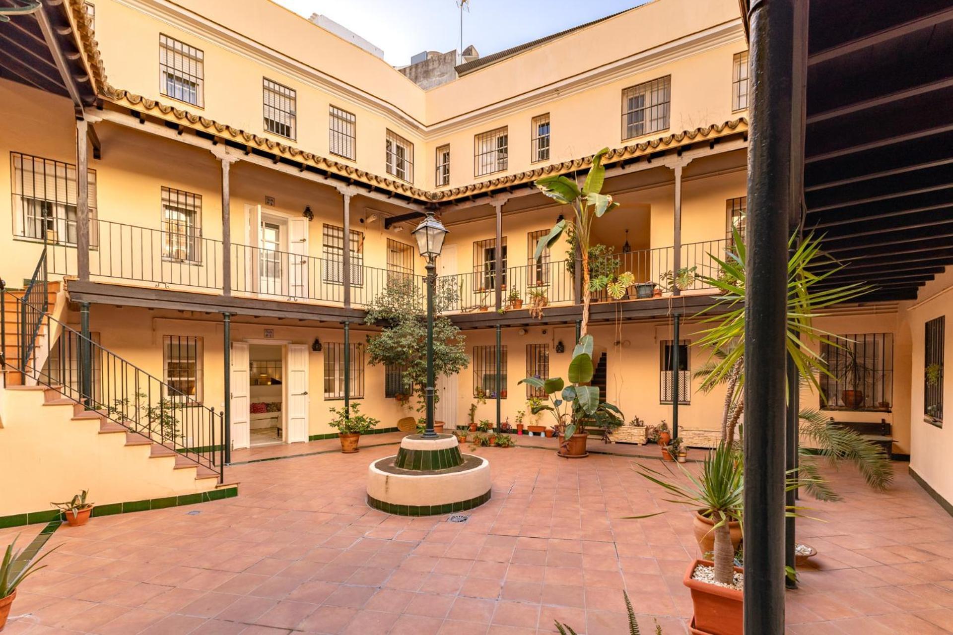 דירות סביליה Tranquilo Apartamento En Zona Monumental מראה חיצוני תמונה